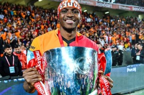 华体会登陆-利物浦主教练大手笔，重振球队实力再创辉煌！