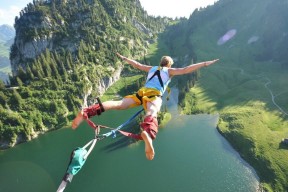 华体会hth-（扩展思维后拟定）