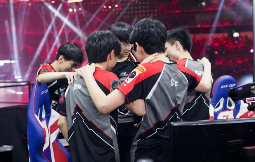 华体会下载-包含DFM横扫LGD，Faker团战一打五八强赛2:1（上海）的词条  第1张